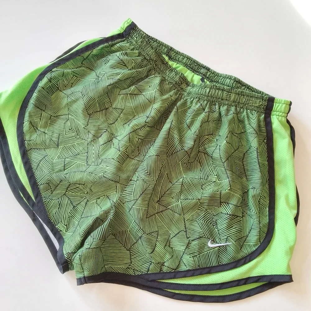Nike Shorts Dri Fit Womens size small